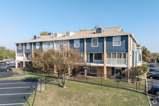 Remington House Apartments