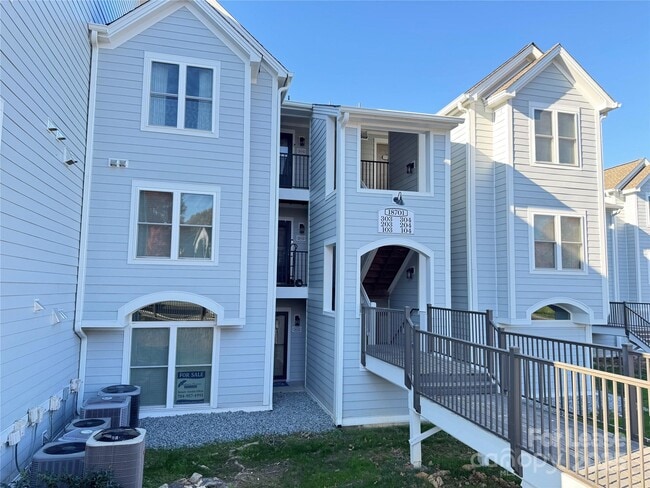 Photo - 18701 Nautical Dr Unit 203