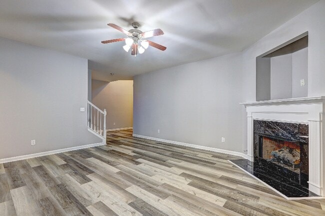 Photo - 118 Meeting Pl Rd