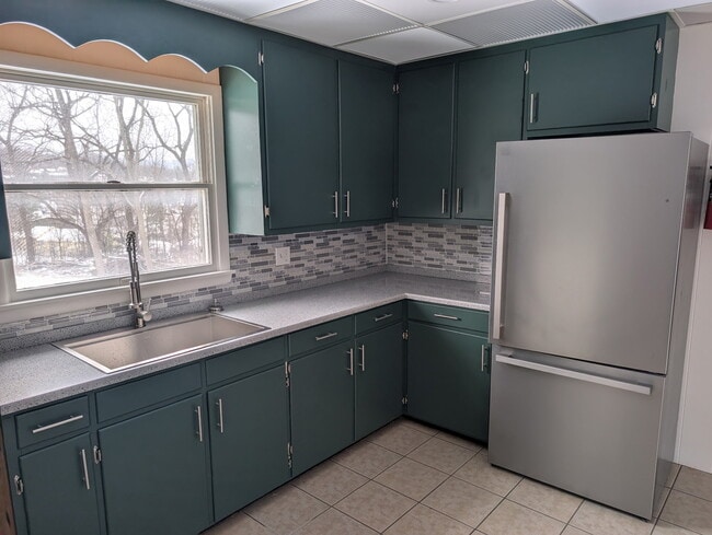 Photo - 2138 Mountain View Ave Unit 2138