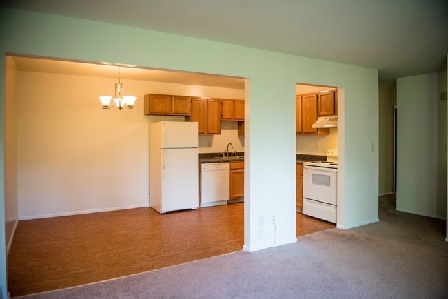 Photo - Harriman Woods Apartments
