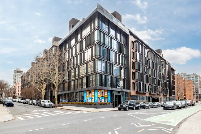 Neighborhood Context - The Oosten