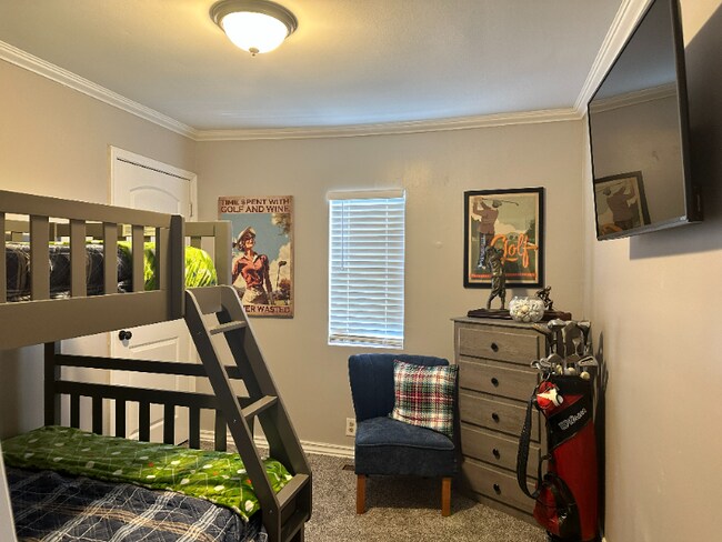 Photo - 3811 Crutcher St