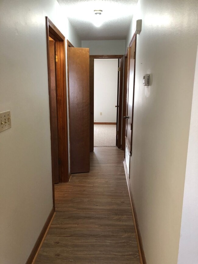 Photo - 2 Bedroom, 2 Bath Condo in River Oaks Comm...