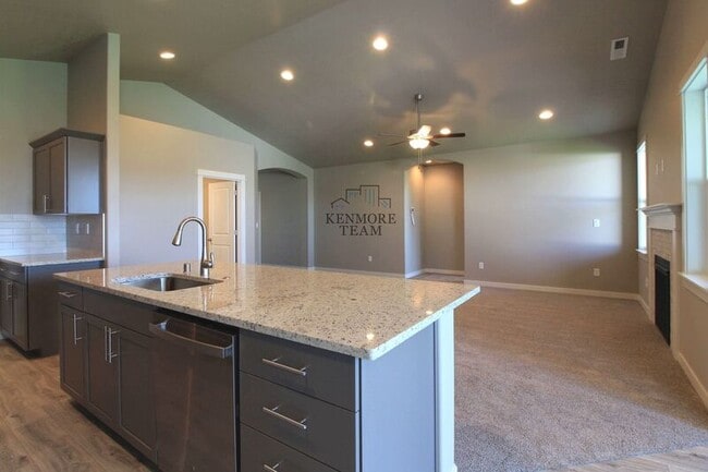 Photo - 4718 Philippi Dr