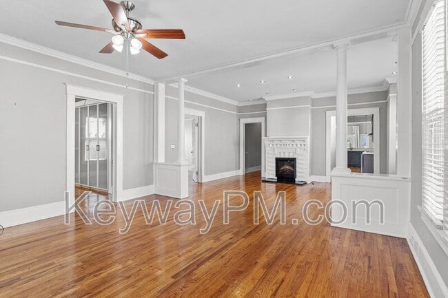 Photo - 1319 Baker Ave