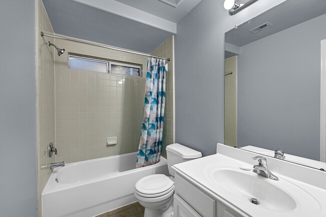 Photo - 15710 Bannowsky Lane