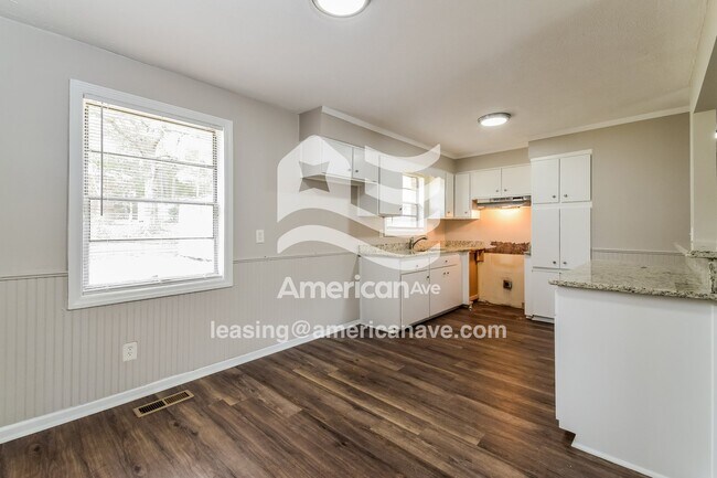 Photo - 5044 Gardiner Dr