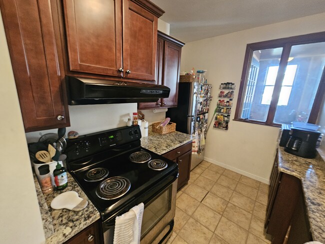 Photo - 23 Gorham St Unit 1