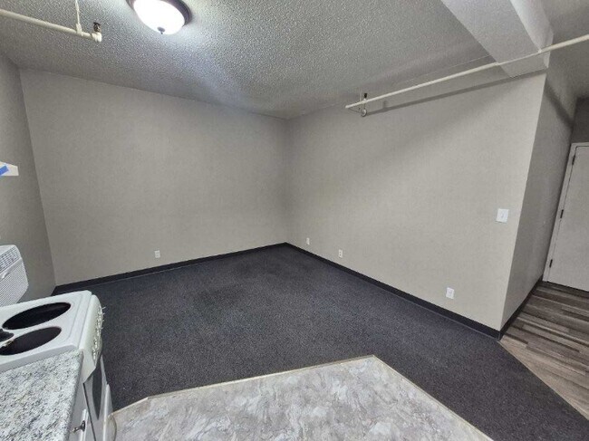 Photo - 301 N Riverfront Dr Unit 307