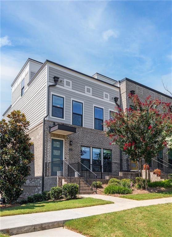 Photo - 2143 Burnside Dr NW