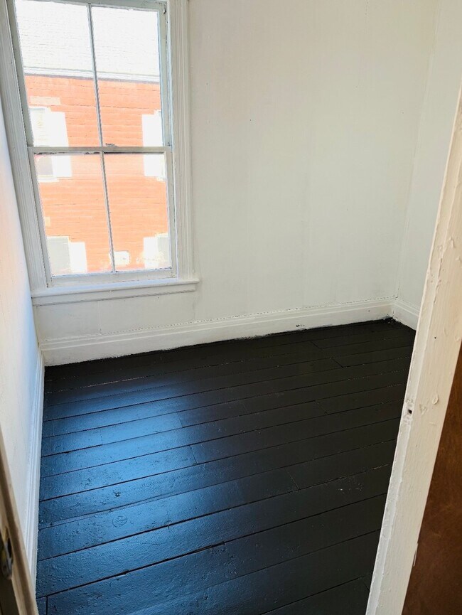 Photo - 362 9th St Unit 2nd Floor