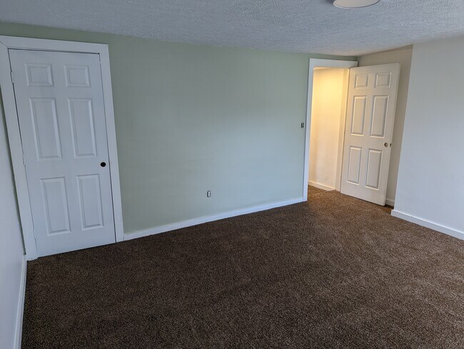 Photo - 3205 Parkview Ave