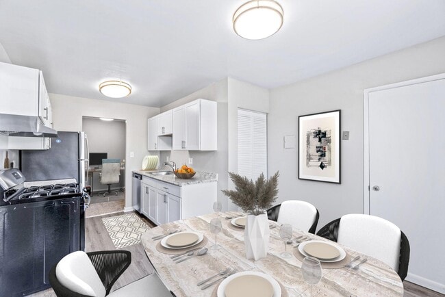 Photo - Country Place