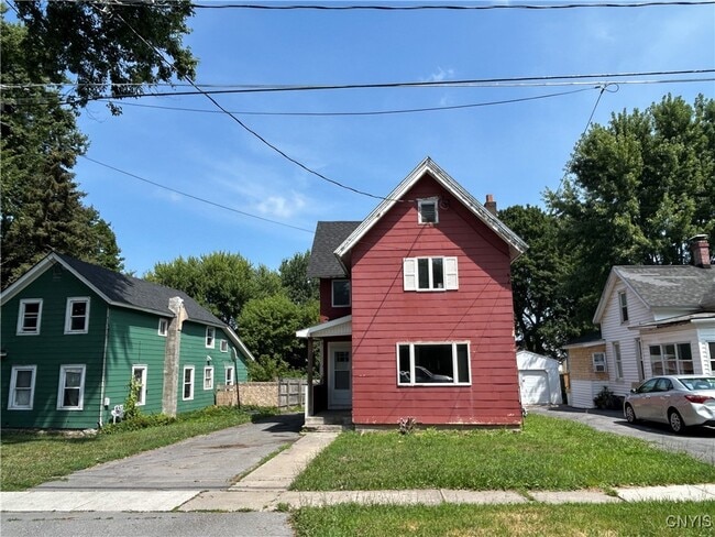 Building Photo - 1029 Gill St Rental