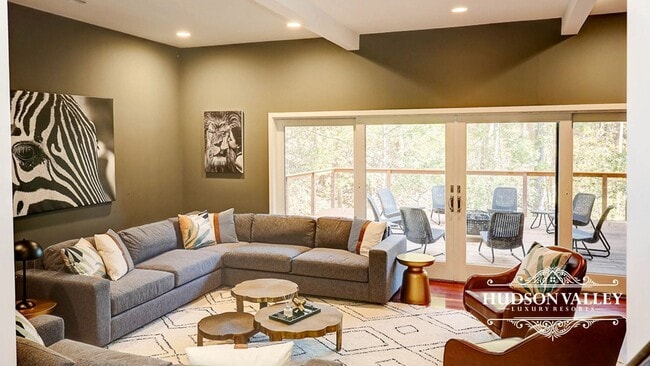 Photo - Elegant 7-Bedroom Estate in White Plains – Luxury Living at Its Finest