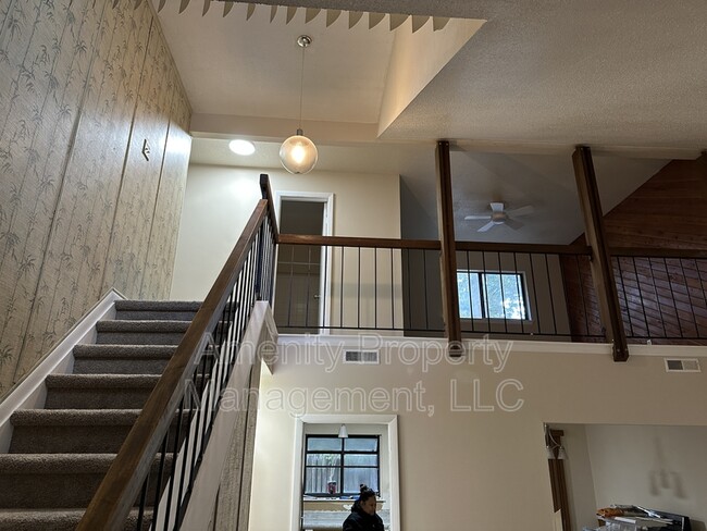 Photo - 704 Ninebark Ct