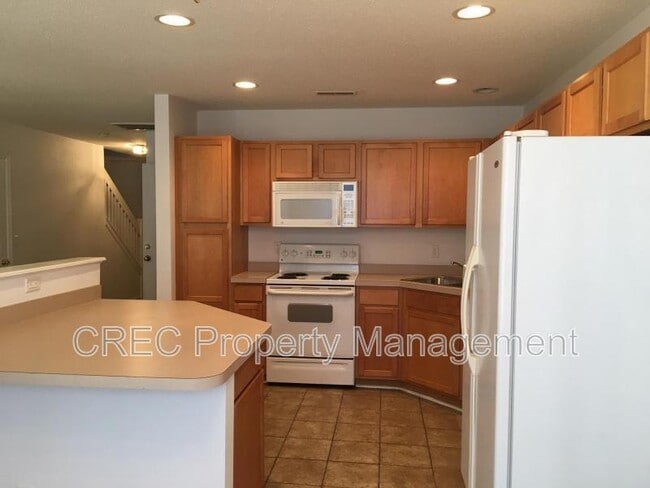 Photo - 146 Darcy Ave