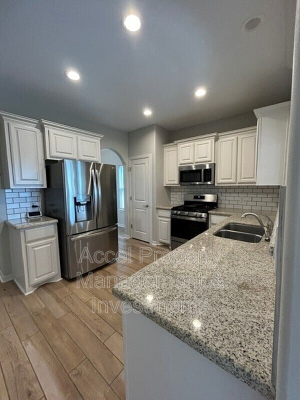 Photo - 8410 N 33rd Ln