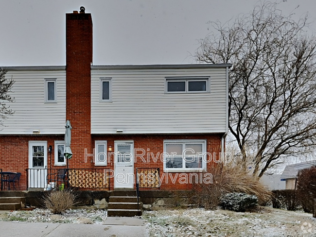 Building Photo - 1 Mount Royal Ct Rental