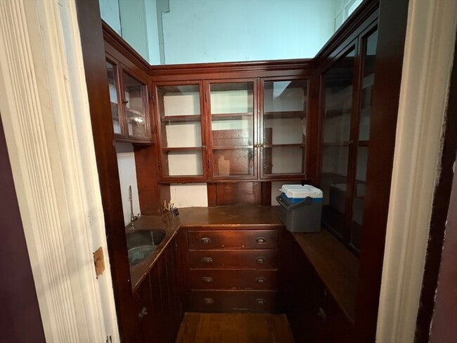 Photo - 33 Brewster St