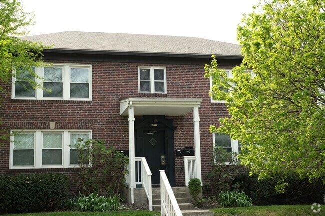 Building Photo - 1377 Northwest Blvd Unit A Rental