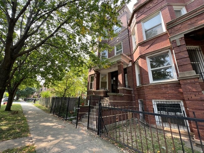 Photo - 1438 N Kedzie Ave Apartamento Unidad 1