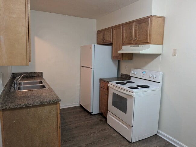 Photo - 3220 Fordhaven Rd