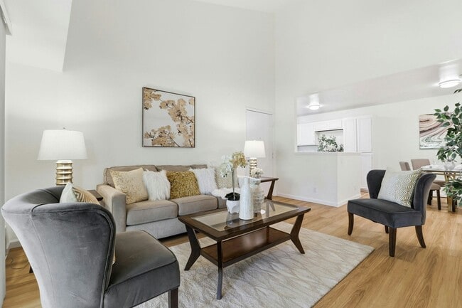 3685 Nutwood Terrace Unit 313