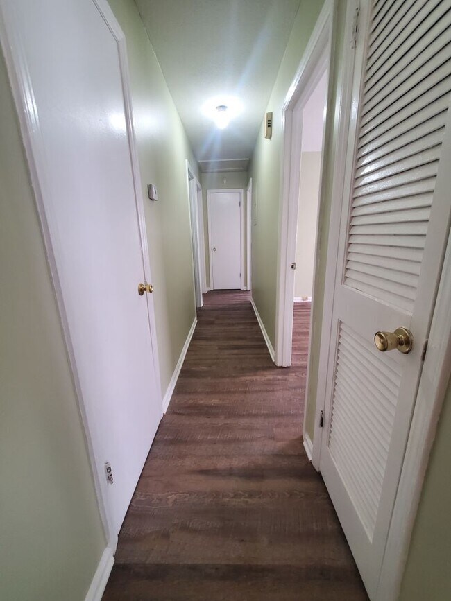 Photo - 202 Bertram Pl