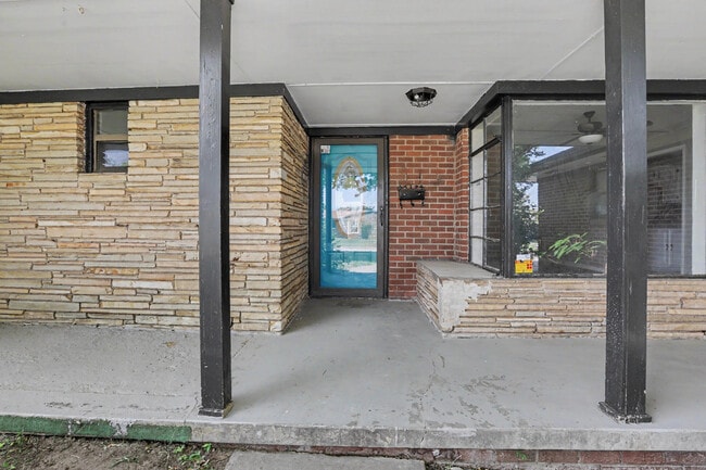 Photo - 2236 SW 59th Pl