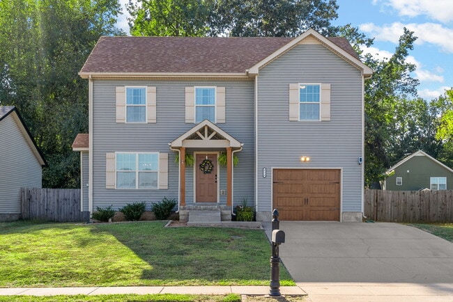 Photo - 420 N Magnolia Dr House