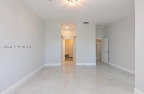 Photo - 621 NE 8th Ave