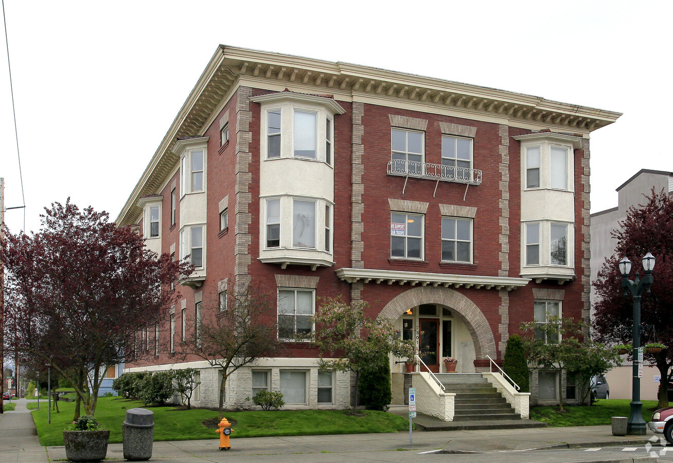 Photo - Heritage Manor Apartments