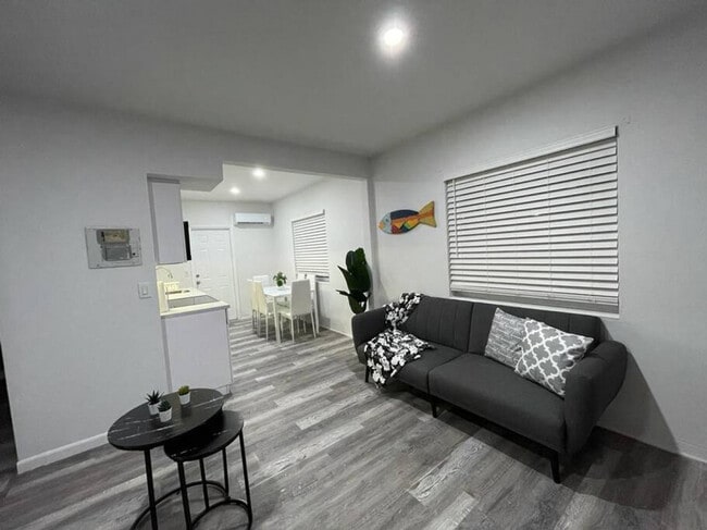 1111 SW 37th Ave Unidad SI ID1056531P