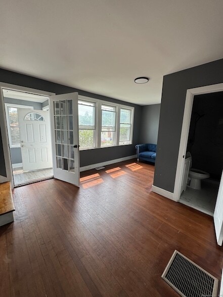 Photo - 124 1st Ave