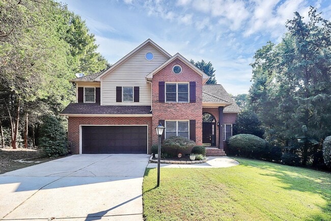 Large Olde Providence Home For Rent! - Large Olde Providence Home For Rent!