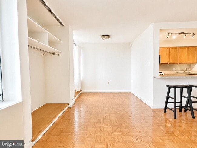 Photo - 604 S Washington Square Unit 2406