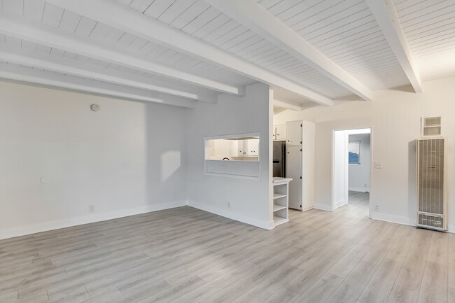 Photo - 3324 Drew St