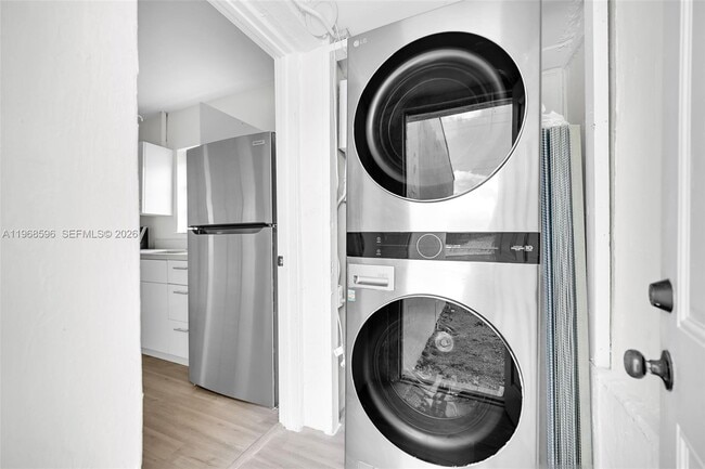 Photo - 503 NW 47th St