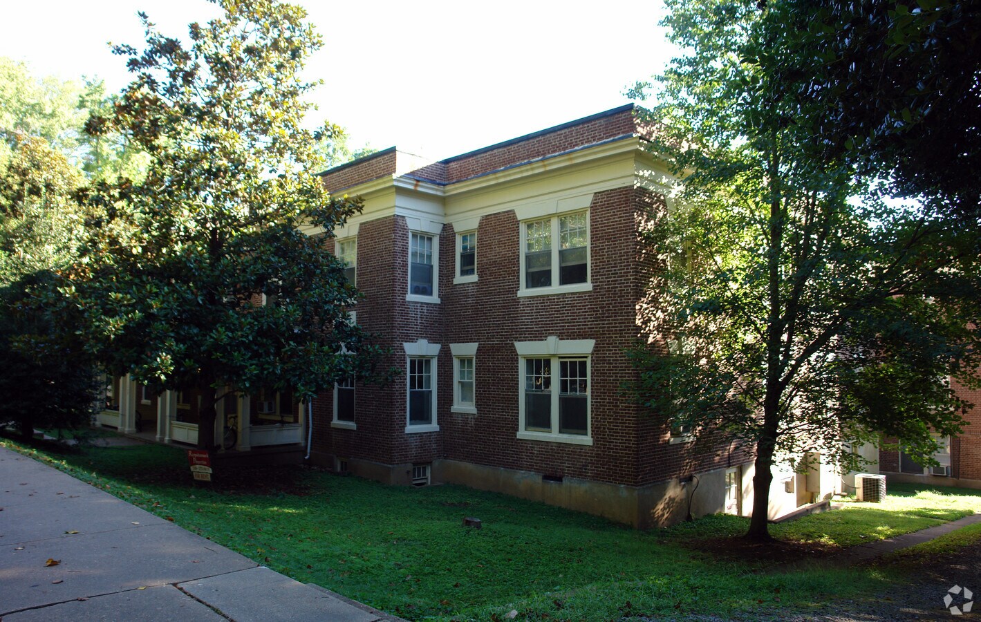 Sunken Road - 1209 Sunken Rd