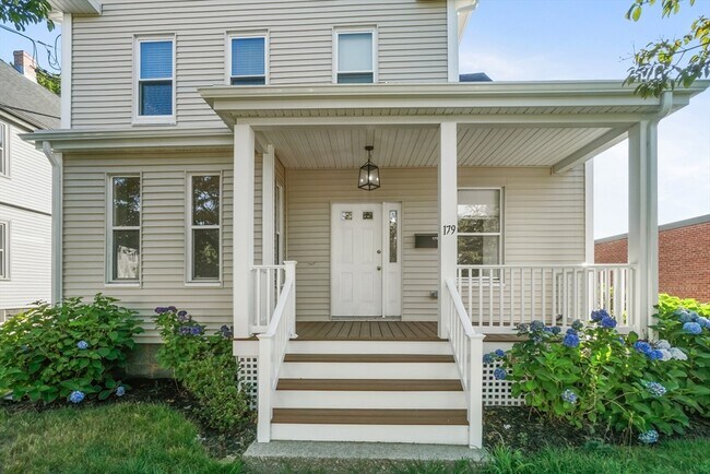 Building Photo - 179 Franklin St Unit 179