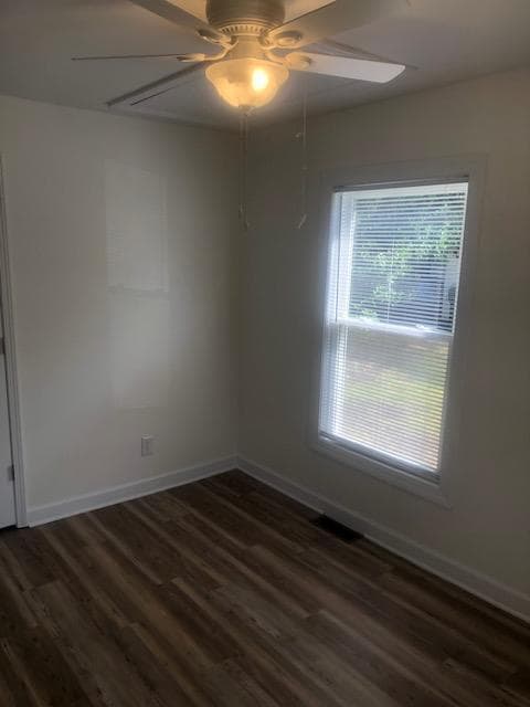 Photo - 136 St Mary Ave NW