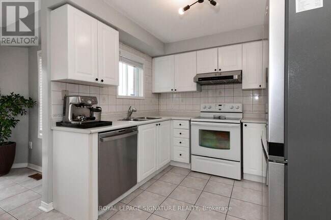 Photo - 5239 River Forest Ct
