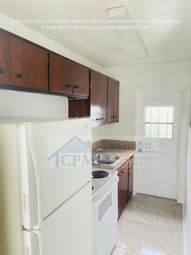 Photo - Affordable Downtown WPB 2/1 without the Do...