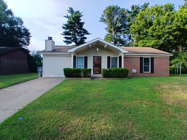 Building Photo - Newly Renovated Home In Raleigh