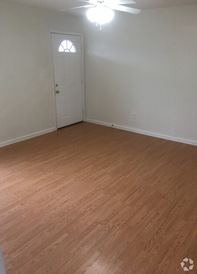 Building Photo - Upper Smiths Grove Rd. Rental