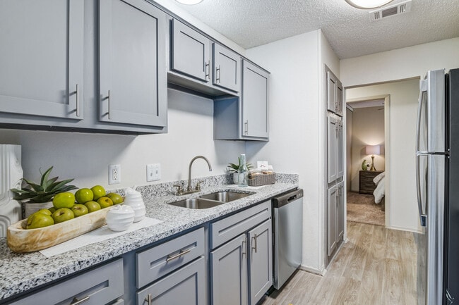 Photo - Crossroads at Arlington