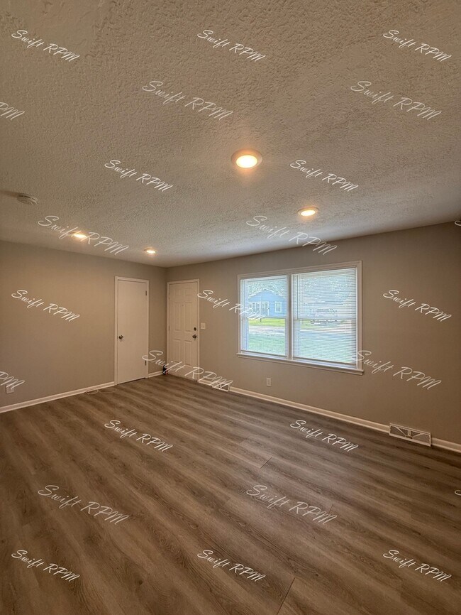 Photo - 1206 E Loula St