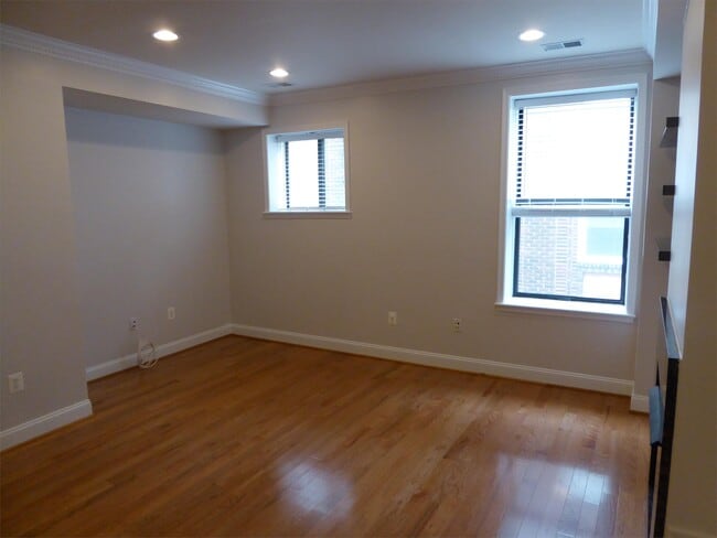 Photo - 1437 Spring Rd NW